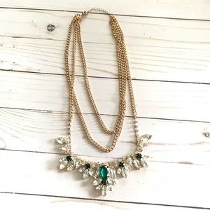 Necklace gold & emerald jewelry boutique